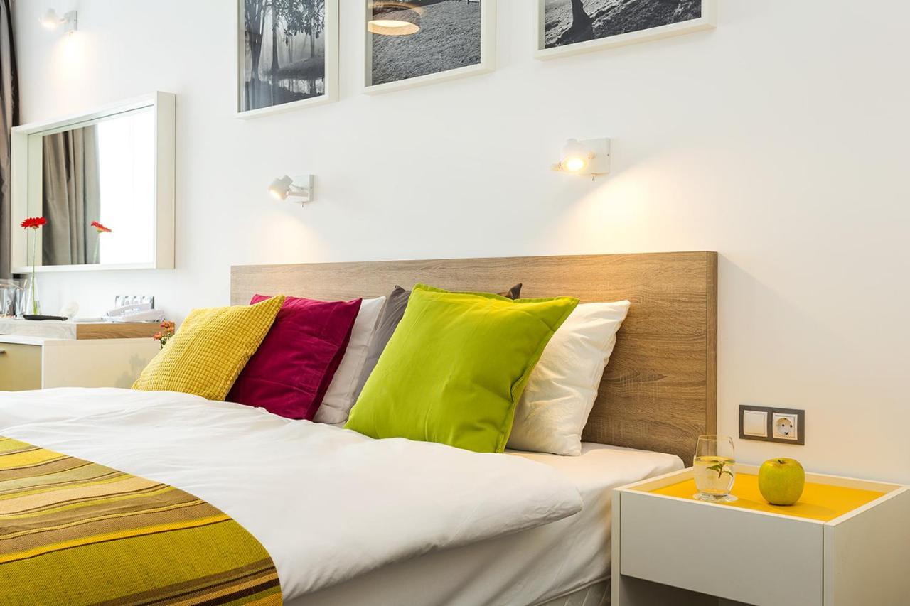 Hotel Compliment Tryavna Esterno foto