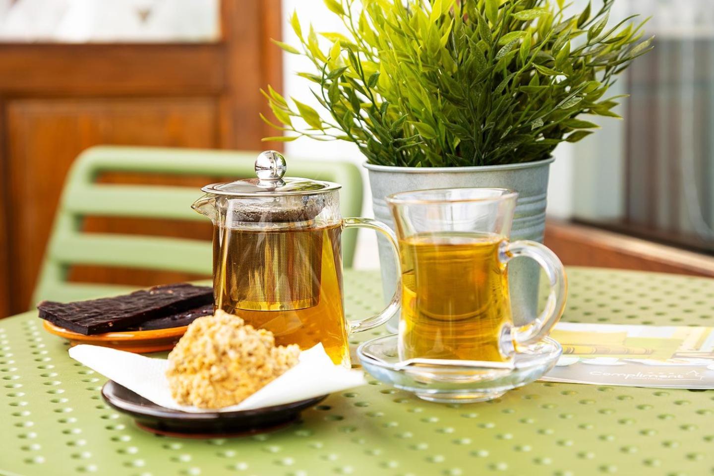 Hotel Compliment Tryavna Esterno foto